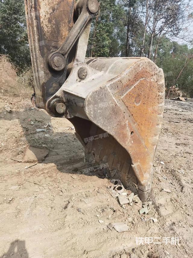 鏟斗45度（工作和回轉(zhuǎn)裝置）