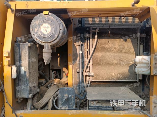 散熱器正面（大件艙室）