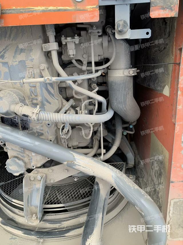 發(fā)動機(jī)整體俯視（整機(jī)外觀）