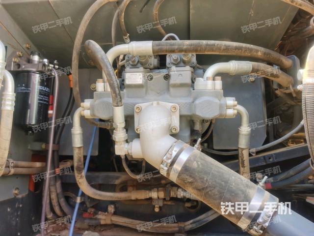 液壓泵斜45?右(大件艙室) 液壓泵斜45?右(大件艙室)