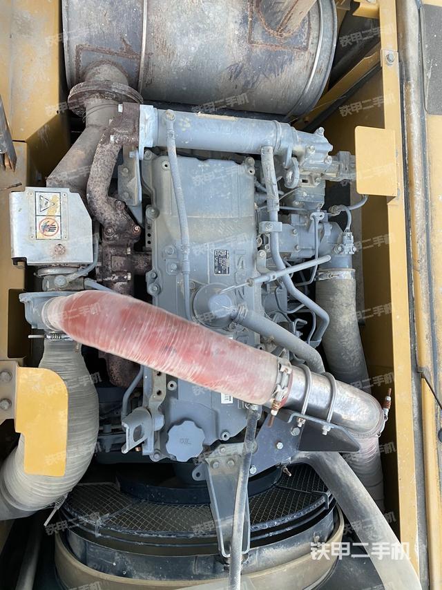 發(fā)動(dòng)機(jī)整體俯視（整機(jī)外觀）