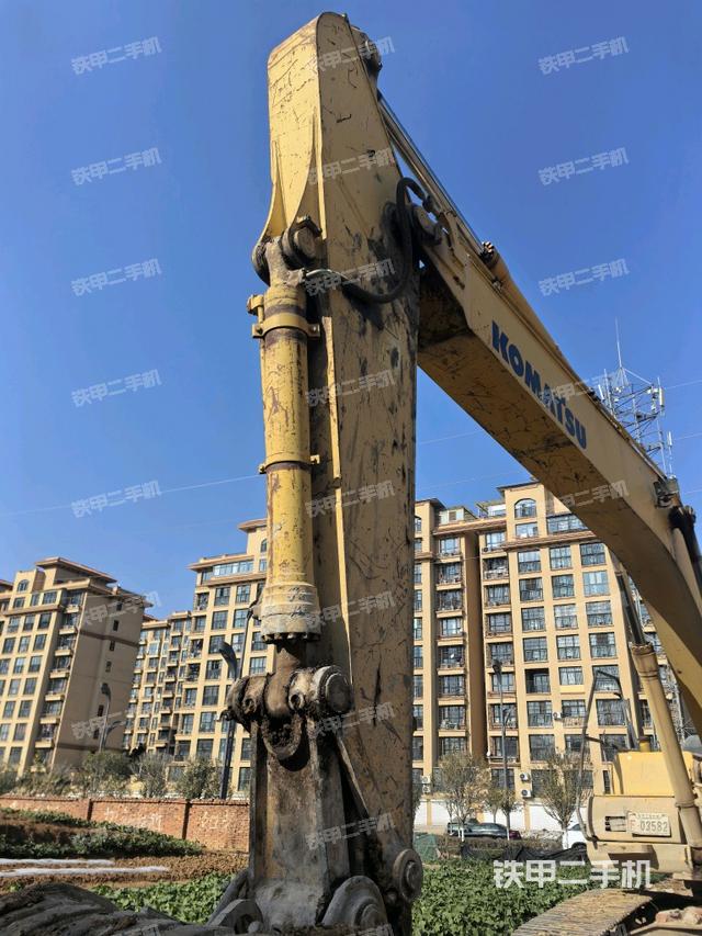 小臂整體左后（工作和回轉(zhuǎn)裝置）