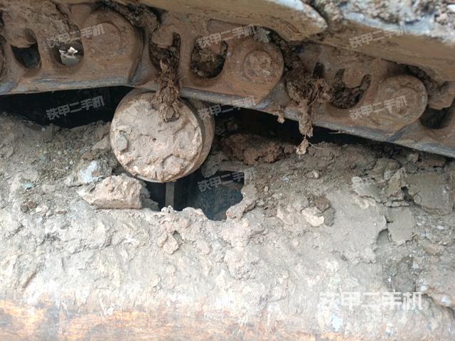 左側(cè)行走馬達(dá)蓋板（行走機(jī)構(gòu)）