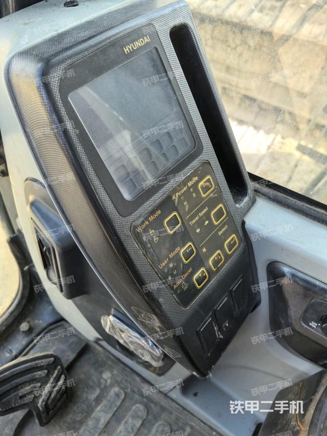 顯示屏?（駕駛室部分）