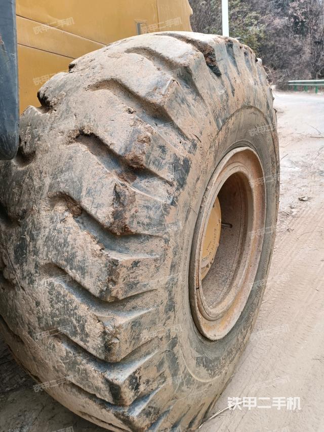 左后輪（行走機(jī)構(gòu)）