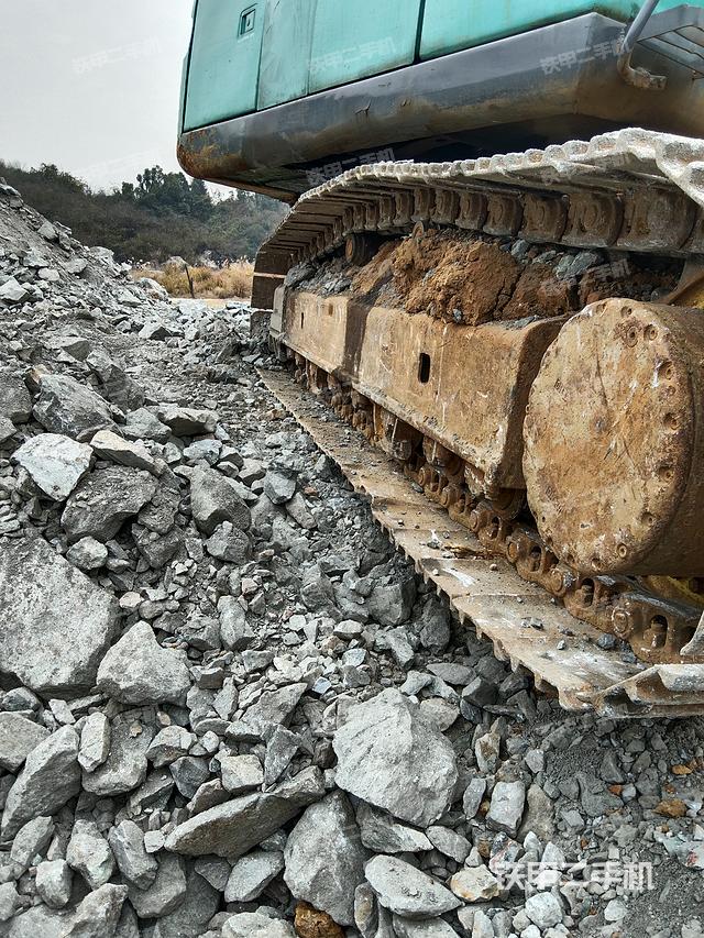 单侧履带整体（整机外观）