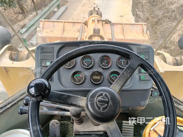 儀表盤（駕駛室部分）