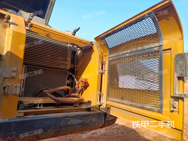 空濾倉整體（大件艙室）