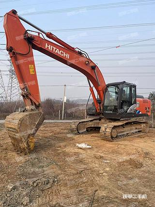 日立ZX200-5A挖掘機(jī)