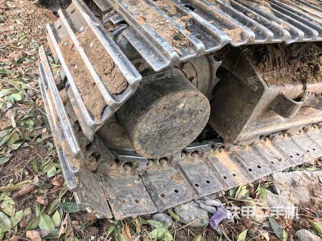 右驅(qū)動(dòng)輪（行走機(jī)構(gòu)）