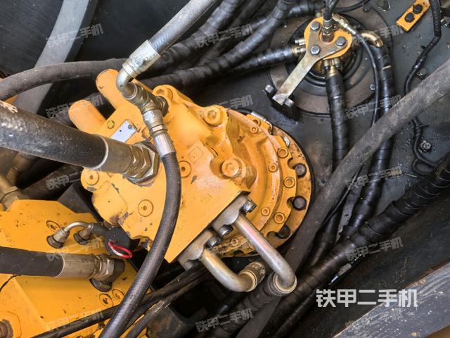 回轉(zhuǎn)馬達(dá)（上車部件）