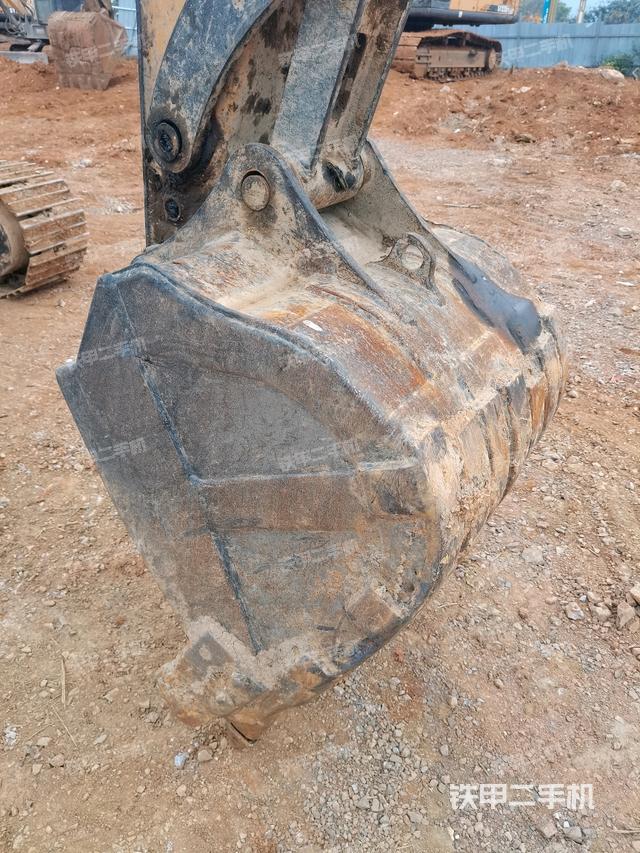 鏟斗45度（工作和回轉(zhuǎn)裝置）