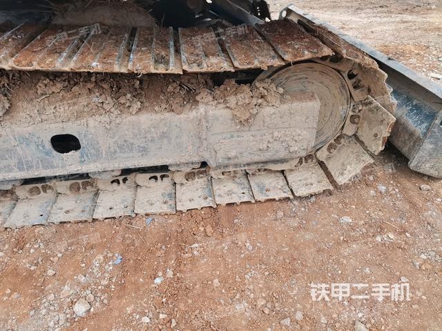 左導(dǎo)向輪（行走機(jī)構(gòu)）