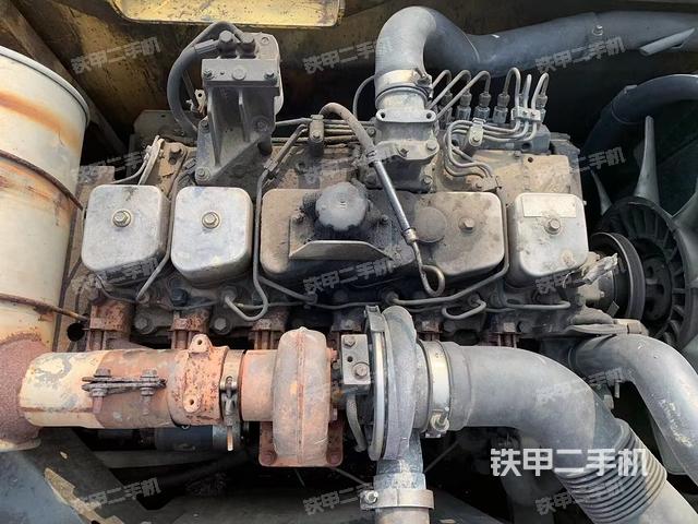 發(fā)動(dòng)機(jī)整體俯視(整機(jī)外觀) 發(fā)動(dòng)機(jī)整體俯視(整機(jī)外觀)