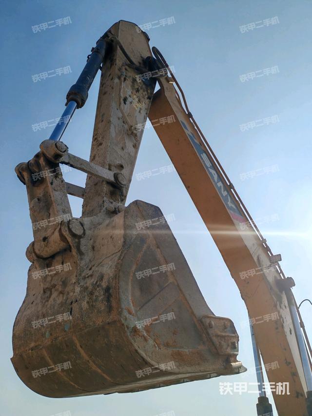 大臂整體?右側（工作和回轉(zhuǎn)裝置）