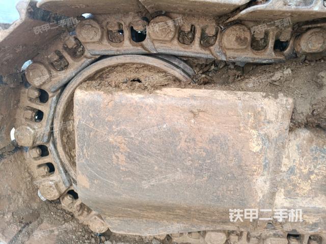 左驅(qū)動(dòng)輪（行走機(jī)構(gòu)）