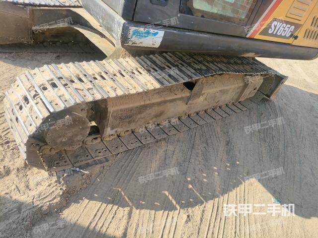 右側(cè)履帶整體?（行走機構(gòu)）