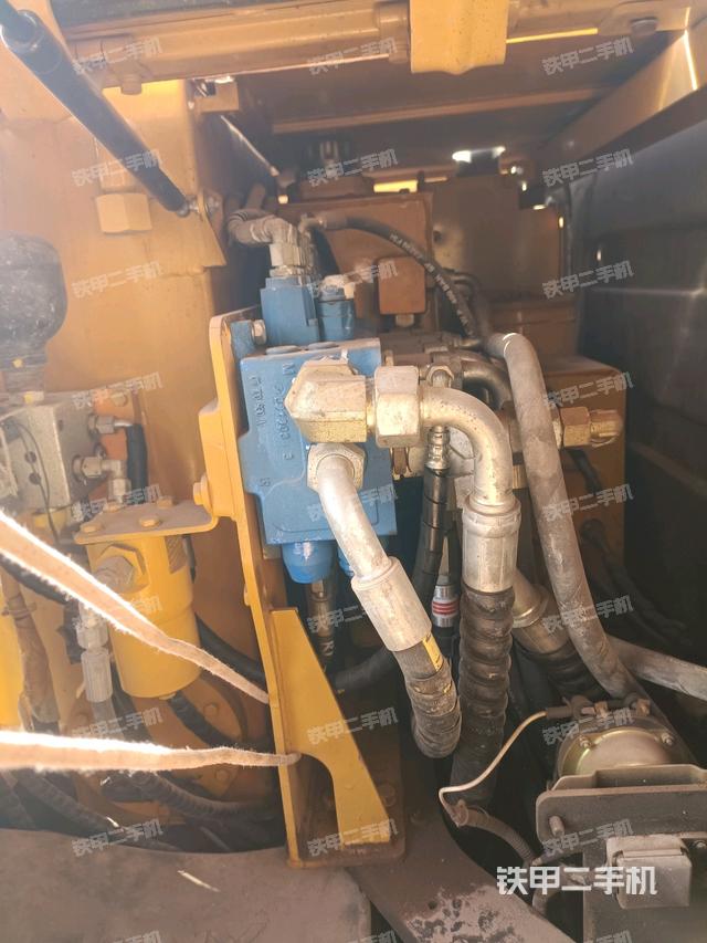 分配閥（上車部件）