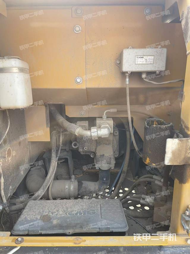 液壓泵室（大件艙室）