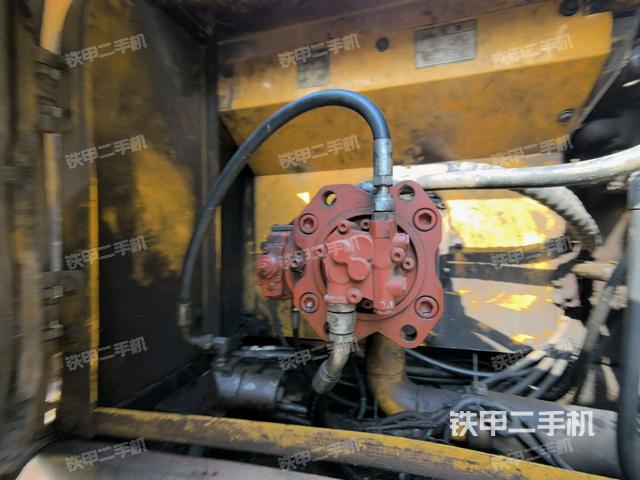 液壓泵室（大件艙室）