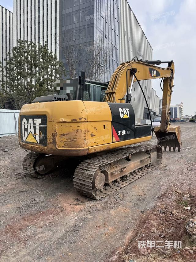 整機右后45°(整機外觀) 整機右后45°(整機外觀)