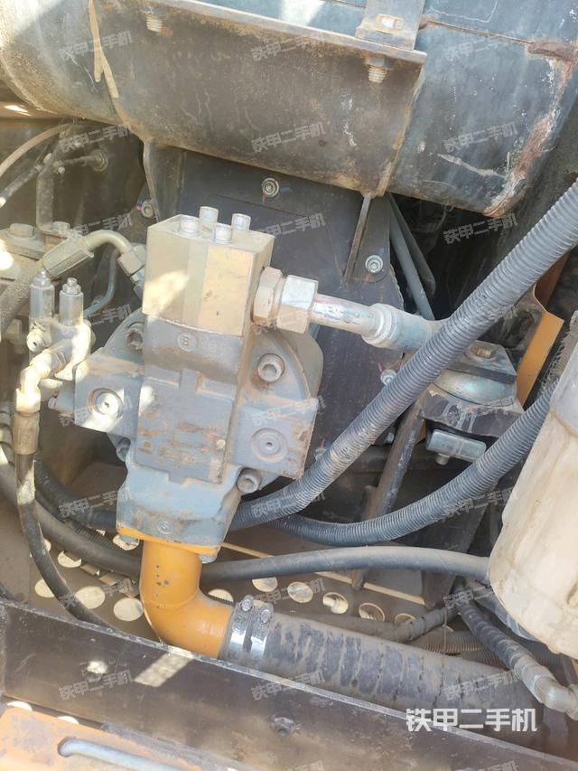 液壓泵室（大件艙室）