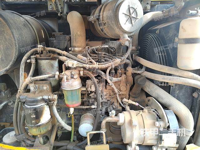 发动机整体俯视（整机外观）