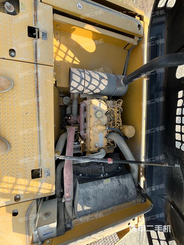 发动机整体俯视（整机外观）