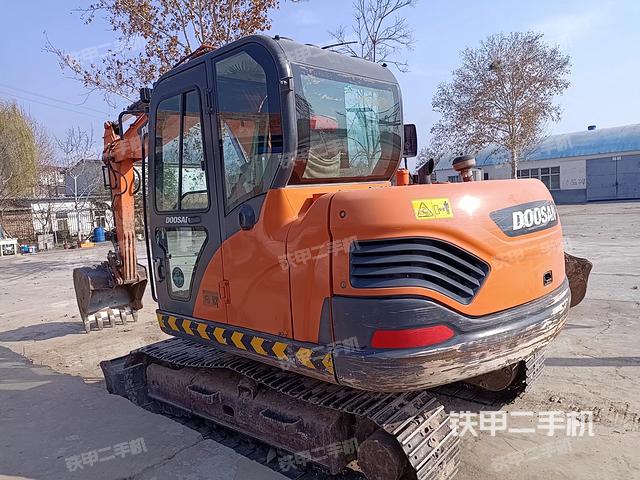 整机右后45°（整机外观）