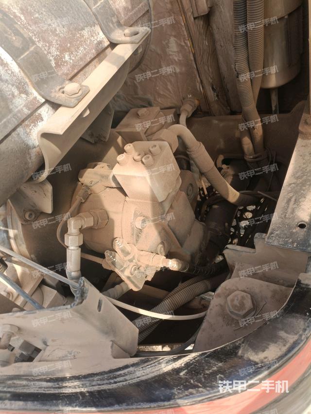 液壓泵室（大件艙室）