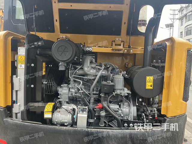 發(fā)動機整體俯視（整機外觀）