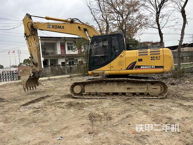厦工XG822FL挖掘机