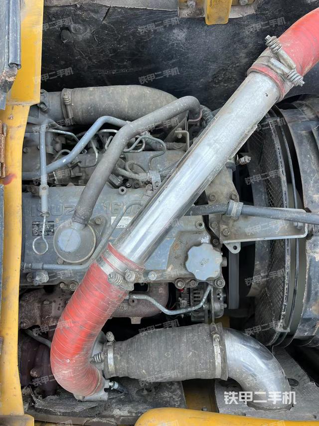 发动机整体俯视（整机外观）