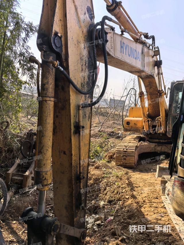 小臂整體左后（工作和回轉(zhuǎn)裝置）