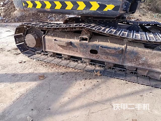 单侧履带整体（整机外观）