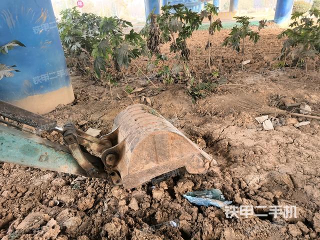 小臂整體右前（工作和回轉(zhuǎn)裝置）