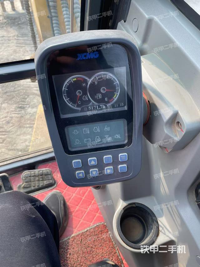 小時(shí)表（駕駛室部分）