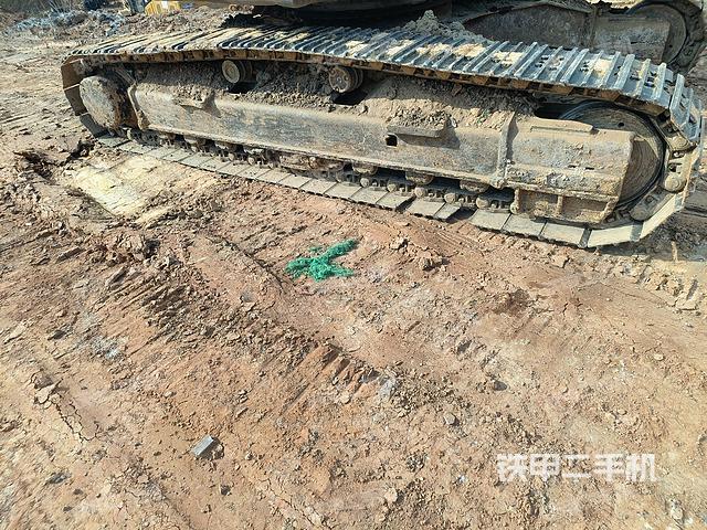 单侧履带整体（整机外观）