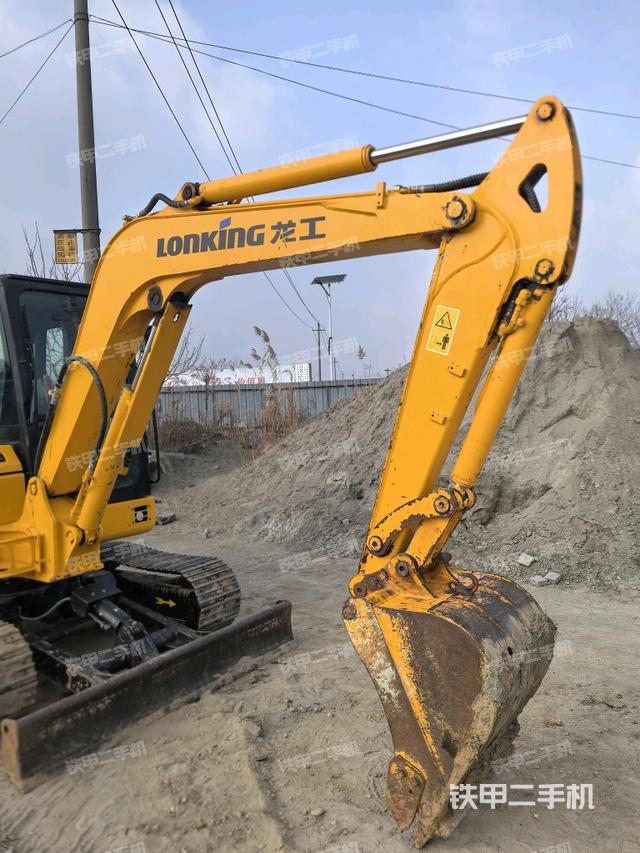 小臂整體右前（工作和回轉(zhuǎn)裝置）