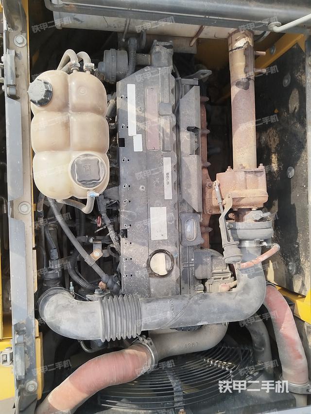 發(fā)動機整體俯視（整機外觀）