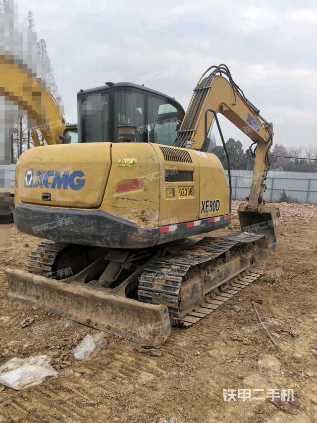 右后45（整機(jī)外觀）