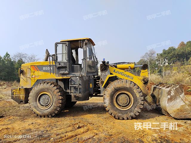 工作装置整体（整机外观及大件）