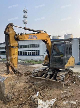 徐工XE75D挖掘機(jī)