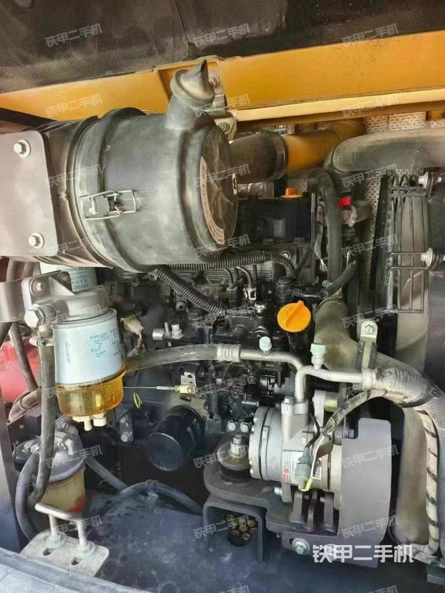 發(fā)動機整體俯視（整機外觀）