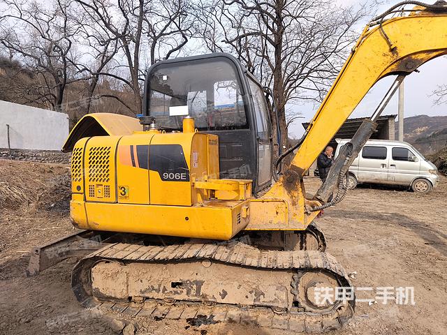 整机右后45°（整机外观）