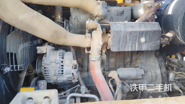 發(fā)動機整體俯視(整機外觀) 發(fā)動機整體俯視(整機外觀)