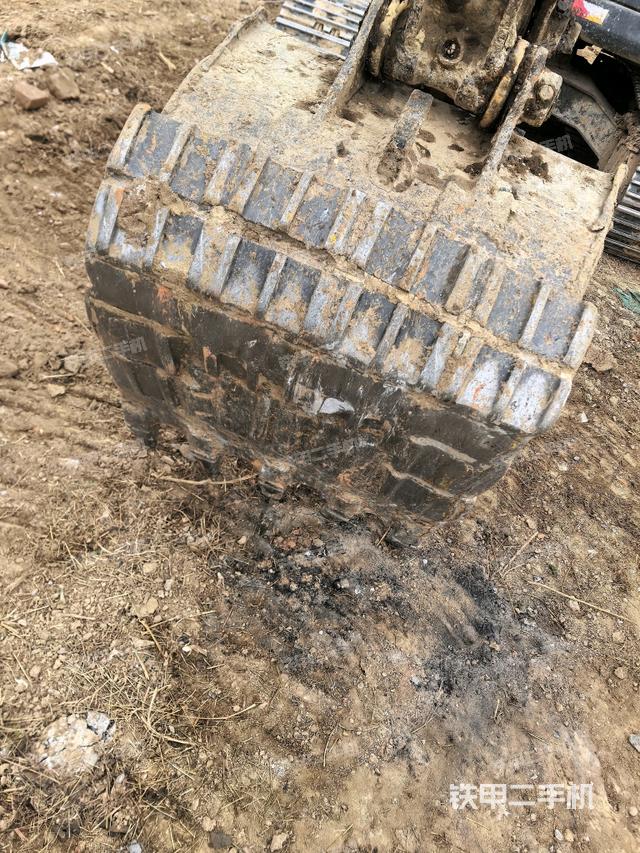 鏟斗45度（工作和回轉(zhuǎn)裝置）