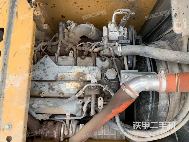 發(fā)動(dòng)機(jī)整體俯視（整機(jī)外觀）