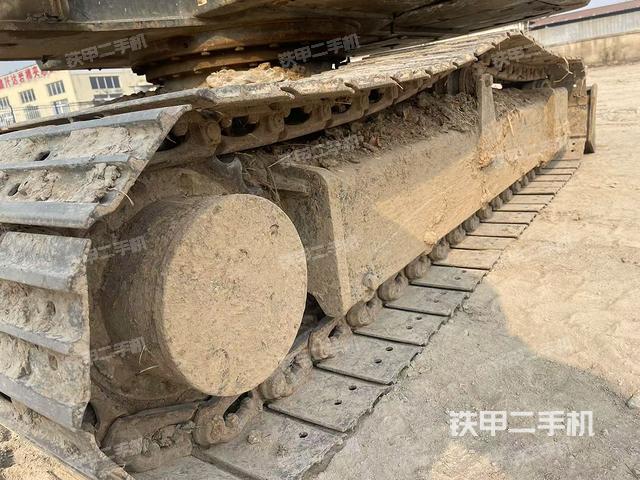 左側(cè)履帶整體?（行走機構(gòu)）