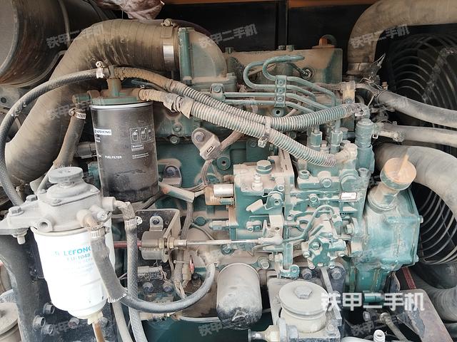 发动机整体俯视（整机外观）